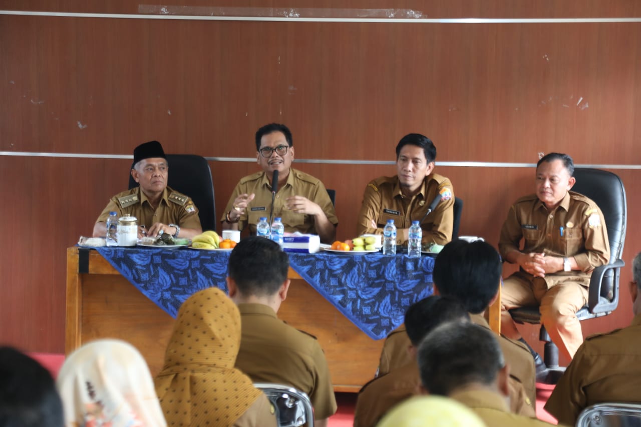 Gelar Pembinaan Wilayah di Dua Kecamatan, sekda kota Serang: berharap, kepada seluruh ASN dilingkungan Pemerintah Kota Serang untuk tetap menjaga netralitas ASN