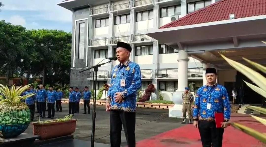 Gelar apel pagi hari kesadaran Nasional, Pj Wali Kota Serang apresiasi kadedeh dari Korpri dan kinerja Sekretaris Daerah Kota Serang beserta jajarannya.