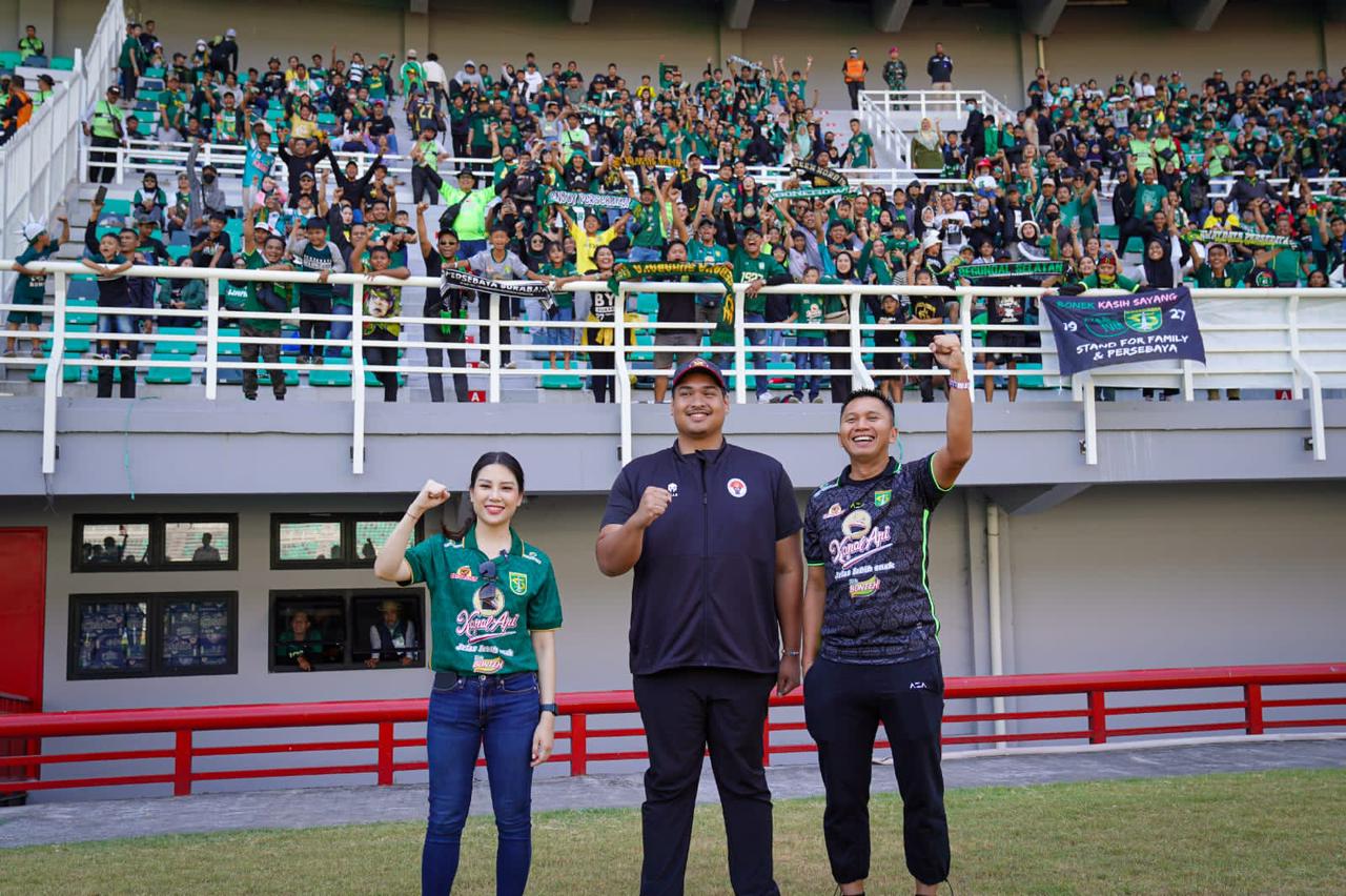 Wamenparekraf Tinjau Kesiapan Lokasi Piala Dunia U-17 2023 di Stadion Gelora Bung Tomo Surabaya