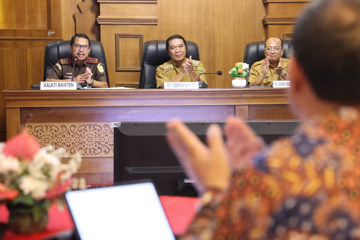 Pj Gubernur Al Muktabar Ajak Seluruh Pemda Optimalkan Peran Bank Banten