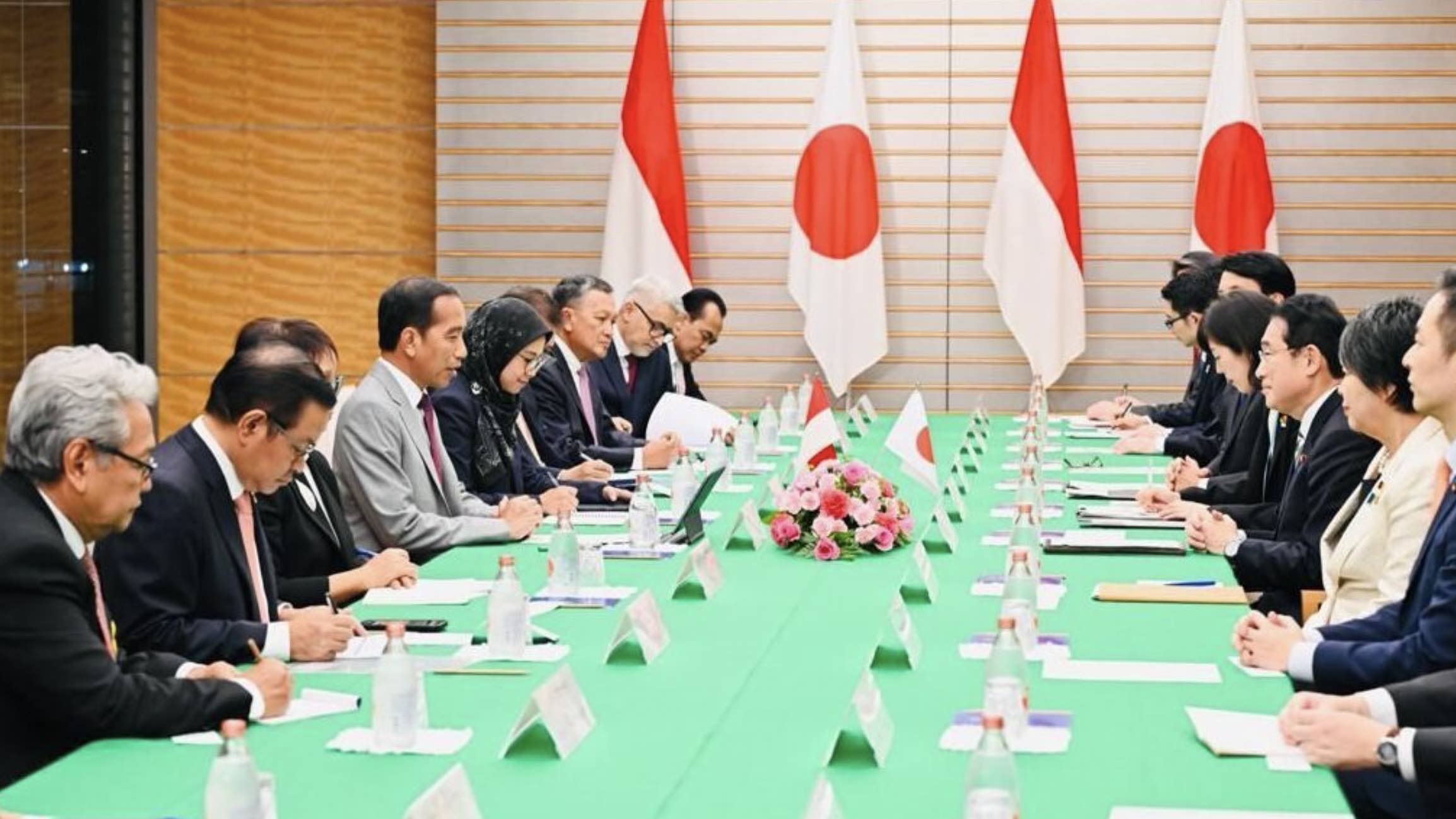 Presiden Joko Widodo dan PM Kishida Bahas Kerja Sama Bilateral Sejumlah Bidang hingga Isu Palestina
