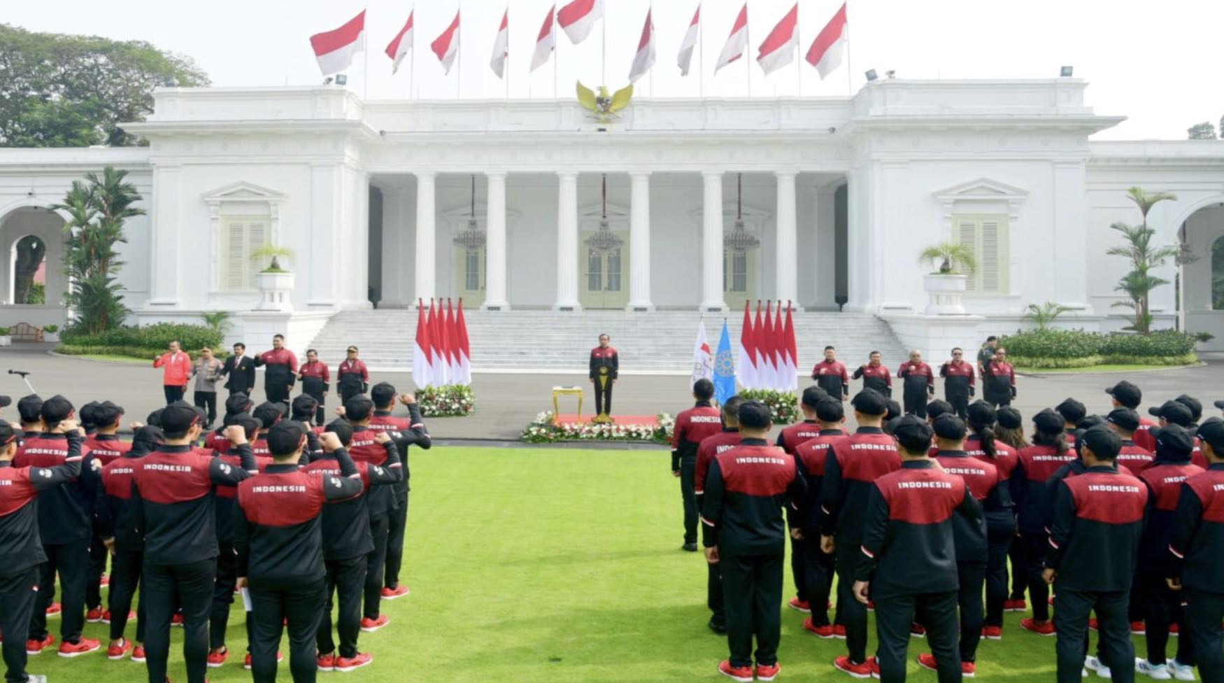 Presiden Lepas Kontingen Indonesia untuk SEA Games Ke-32 di Kamboja