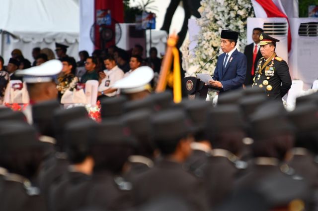 Presiden Jokowi Apresiasi Kinerja Polri Menjaga Stabilitas dan Keamanan Negara.