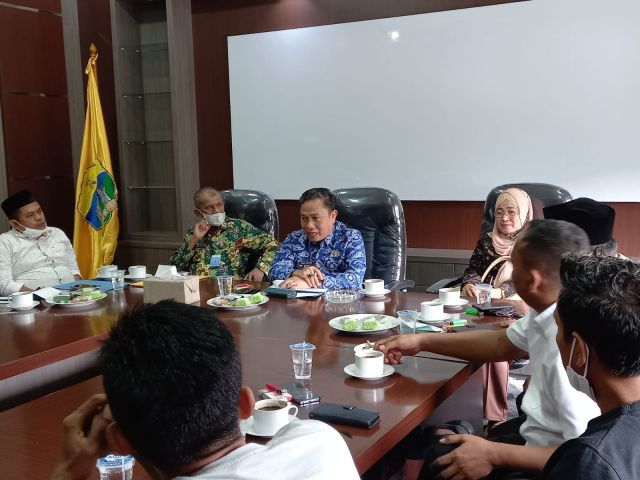 Wakil Walikota Serang Terima Audiensi Forum Masyarakat Kecamatan Curug