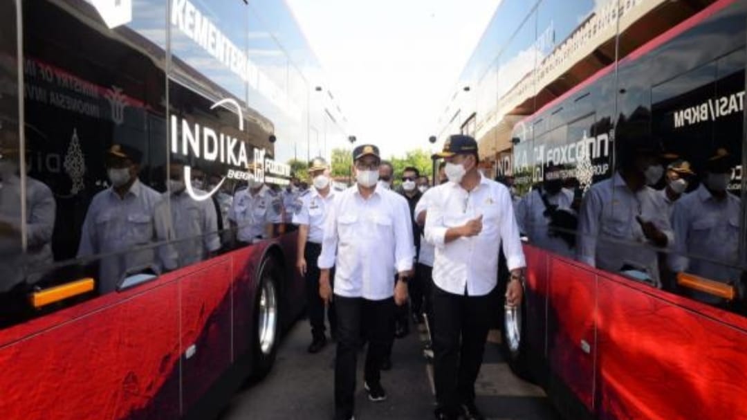 Menhub Cek Bus Listrik Merah Putih, Siap Dukung Mobilitas di KTT G20.