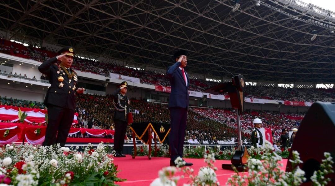 Presiden Jokowi Pimpin Upacara Peringatan Ke-77 Hari Bhayangkara